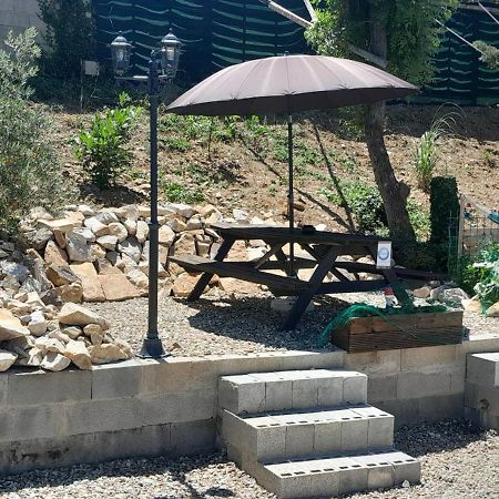 مبيت وإفطار Prades-sur-Vernazobre Sur La Bonnefooi المظهر الخارجي الصورة